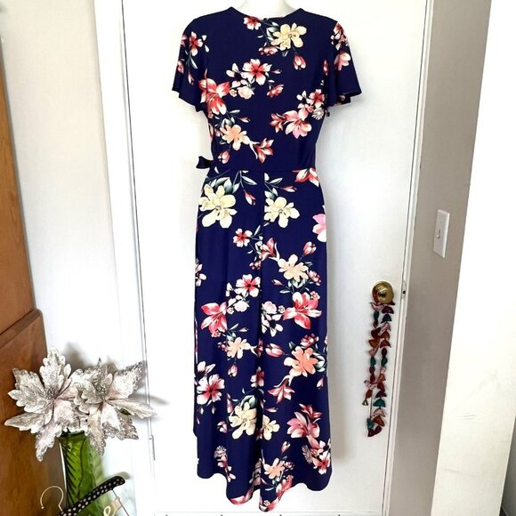BY & BY NAVY FLORAL WRAP STYLE DRESS SIZE MEDIUM - Picture 12 of 13